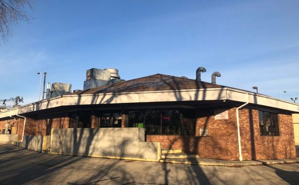 402 N Broadway Ave, Urbana, IL 61801